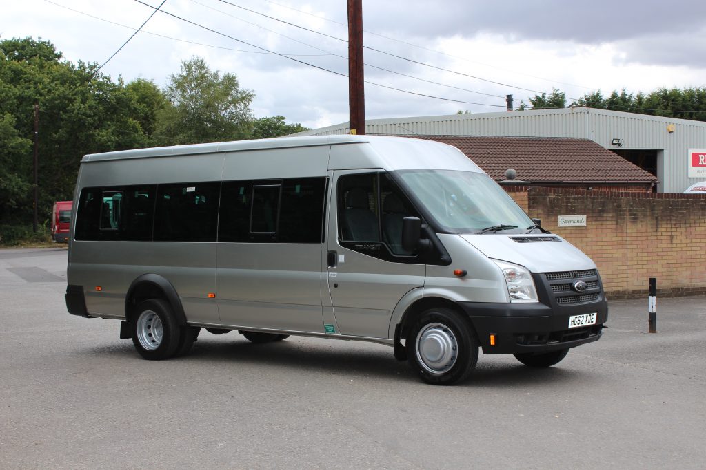 Автобус ford transit 17